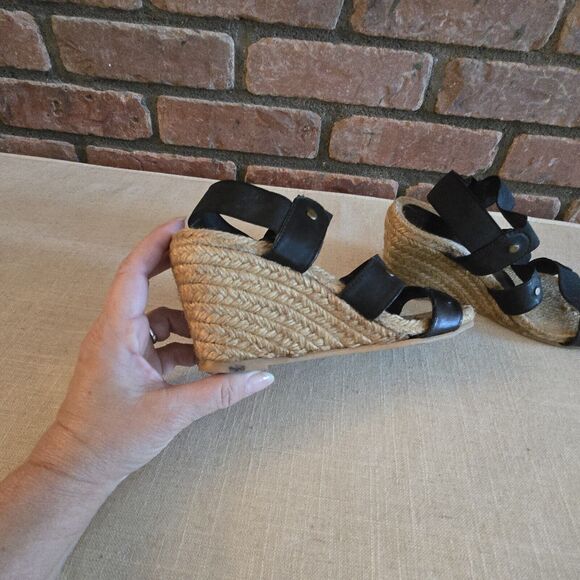 Eric Michael Espadrill Sandal Size 5 Black Elastic Straps - Picture 5 of 11
